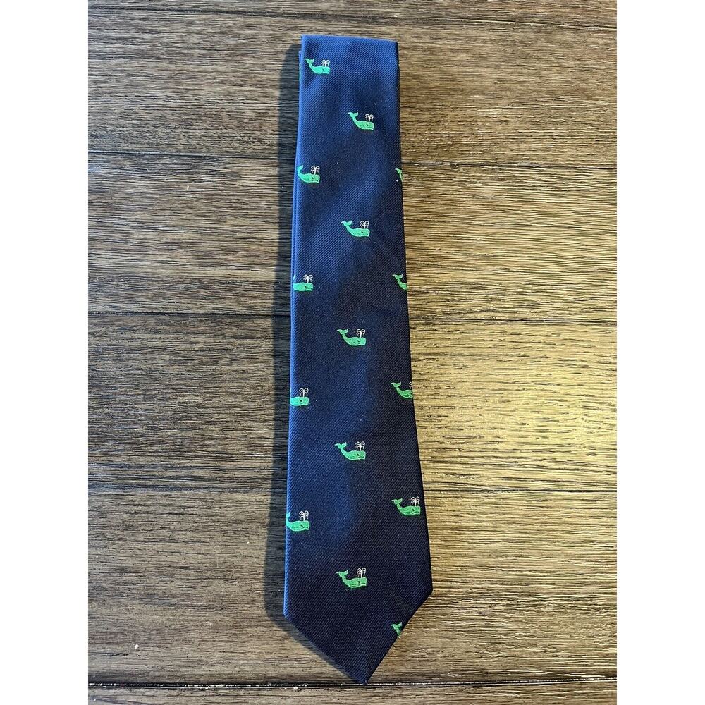 Men’s Neck Tie Murray’s Toggery Shop Nantucket Island Whales Polyester VTG